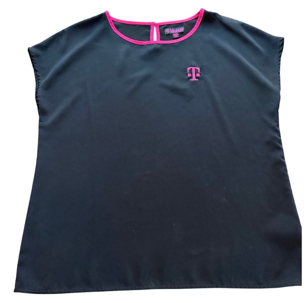 T-Mobile Employee Women’s Blouse - Black/Magenta Medium